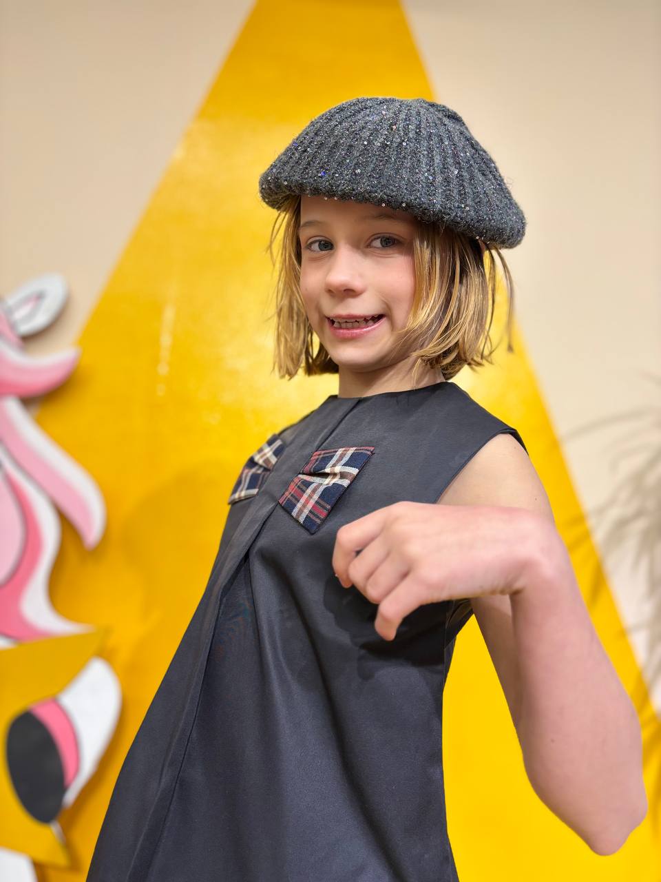 stylisches und elegantes Kleid mit Schleife für Mädchen schwarz