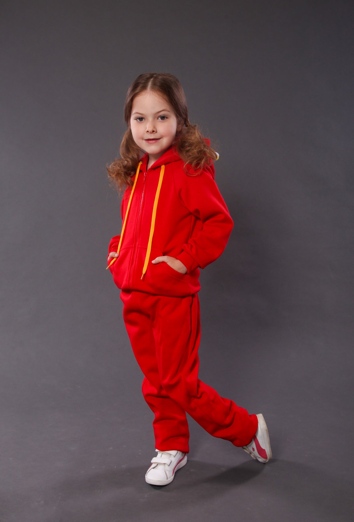 3 in 1 Pullover mit Spielzeug und Reisekissen Löwe