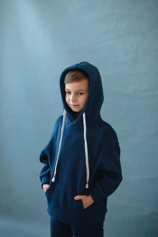 bequemer Anzug für Jungen und Mädchen blau