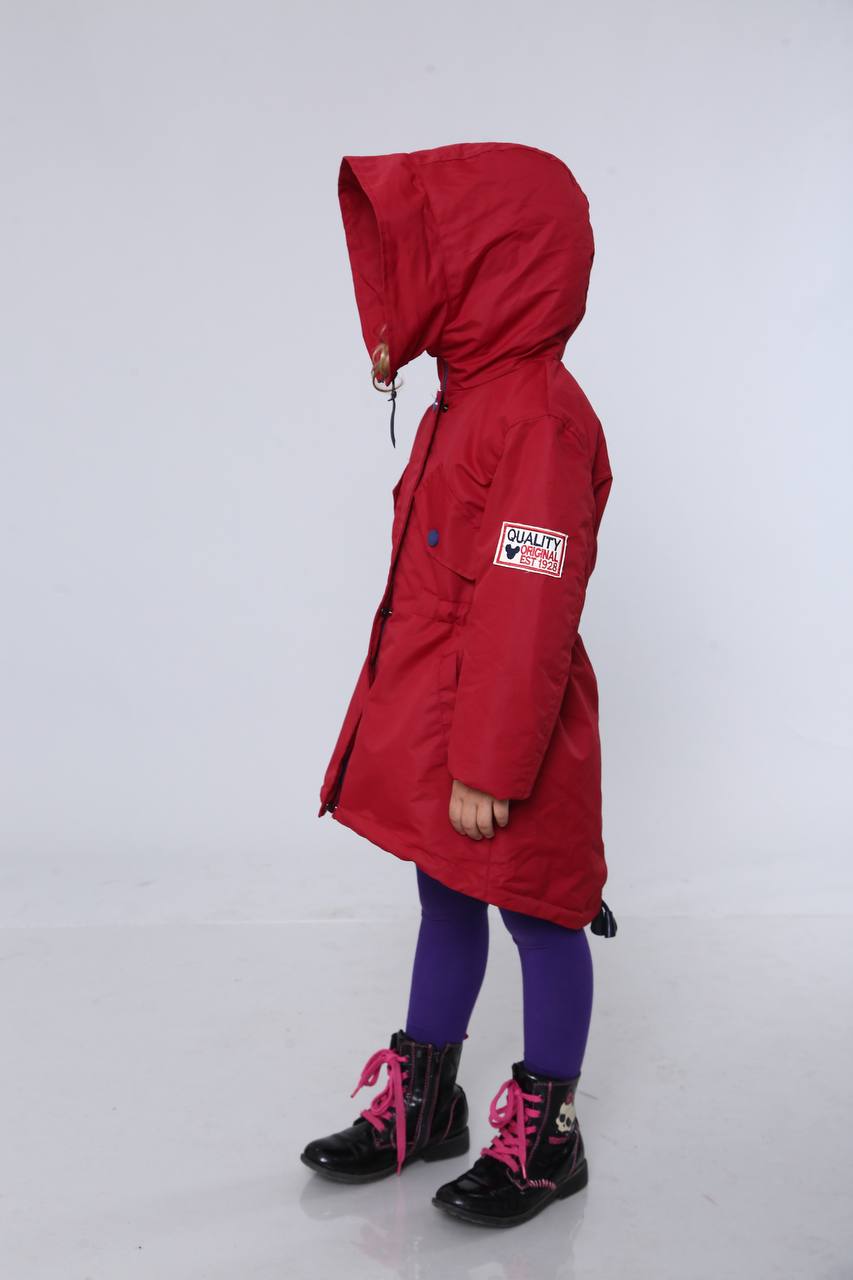 Парка бордовая — защита от ветра и дождя