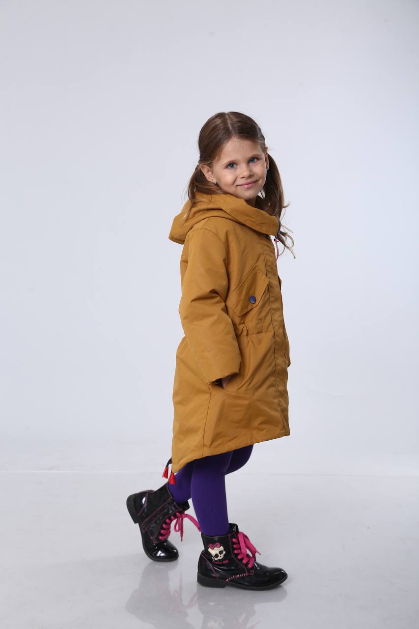 Парка горчичная — защита от ветра и дождя